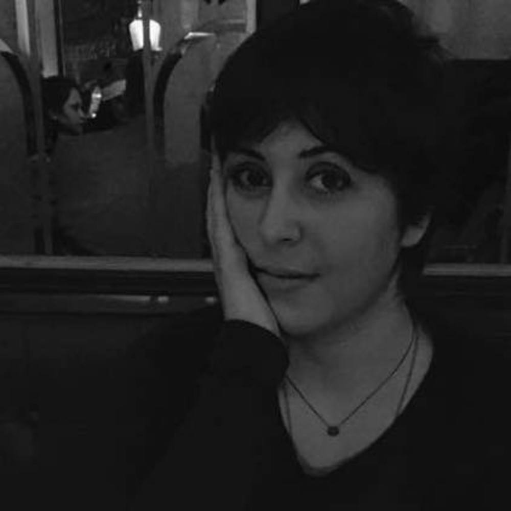 Meet your Posher, Julie